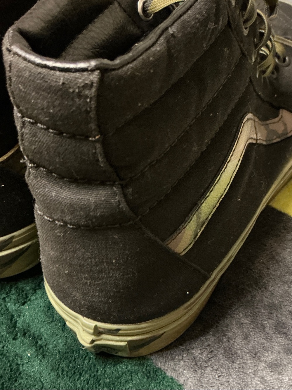 Vans Men Black High-Top Sneakers with Olive Camouflage Trim Size 11 - Picture 10 of 16